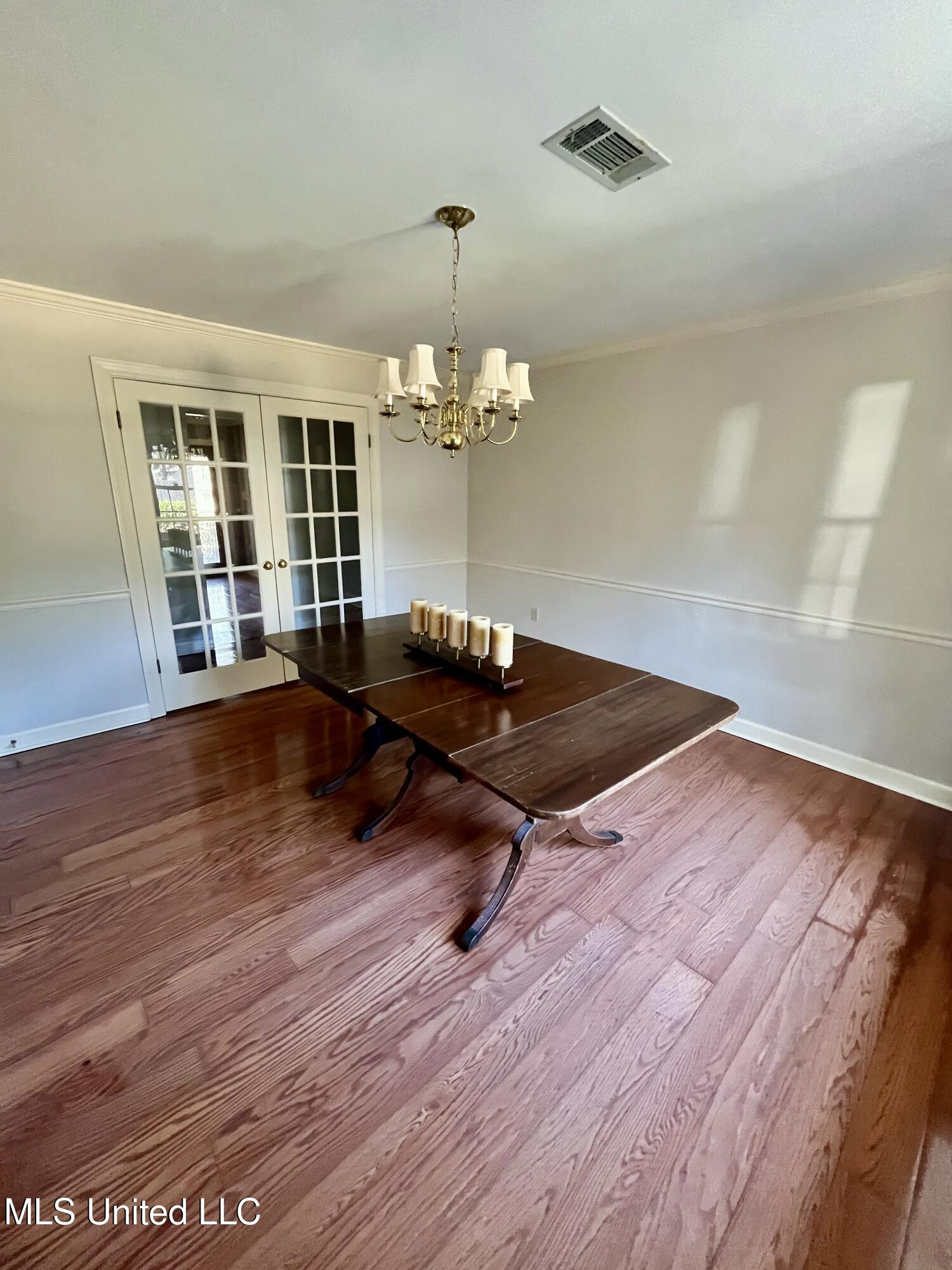 504 Holmes Avenue Belzoni, MS 39038 - Photo 14 of 32 IMG_3709