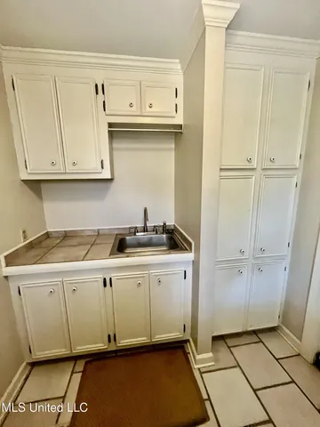 $225,000 | 504 Holmes Avenue, Belzoni, MS 39038