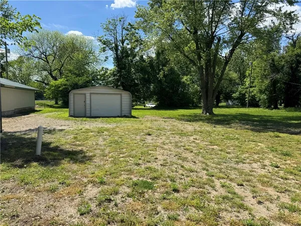 $14,500 | 311 North Magnolia Avenue, Columbus, KS 66725