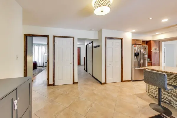 $749,000 | 511 Mark Lane, Downers Grove, IL 60516