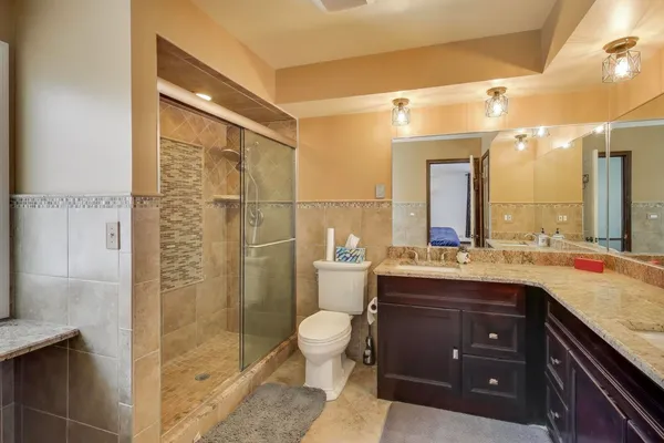 $749,000 | 511 Mark Lane, Downers Grove, IL 60516