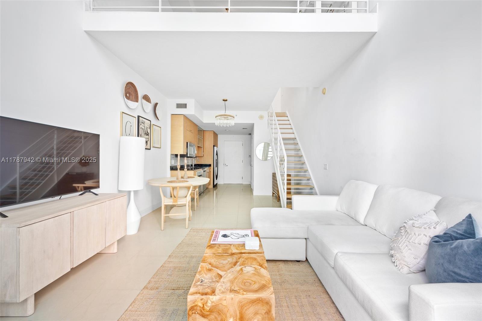 60 Southwest 13th Street, Unit 3414 Miami, FL 33130 - Photo 9 of 24