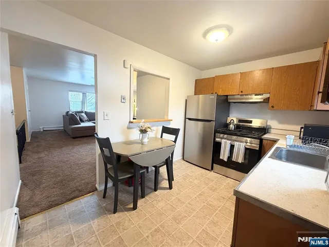 $285,000 | 3901 Broadway, Unit B, Fair Lawn, NJ 07410