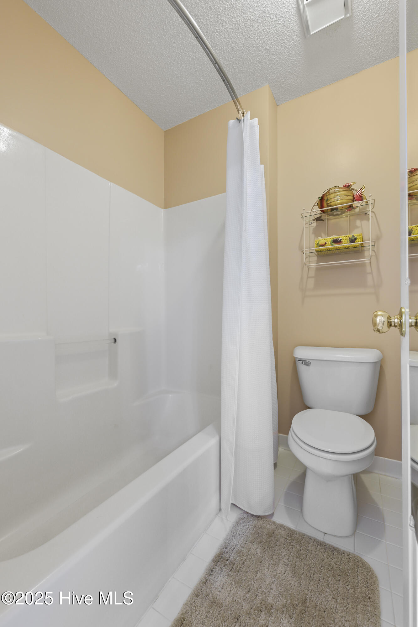 601 Sloop Pointe Lane Kure Beach, NC 28449 - Photo 25 of 41 Photo Sep 24 2025, 10 27 32