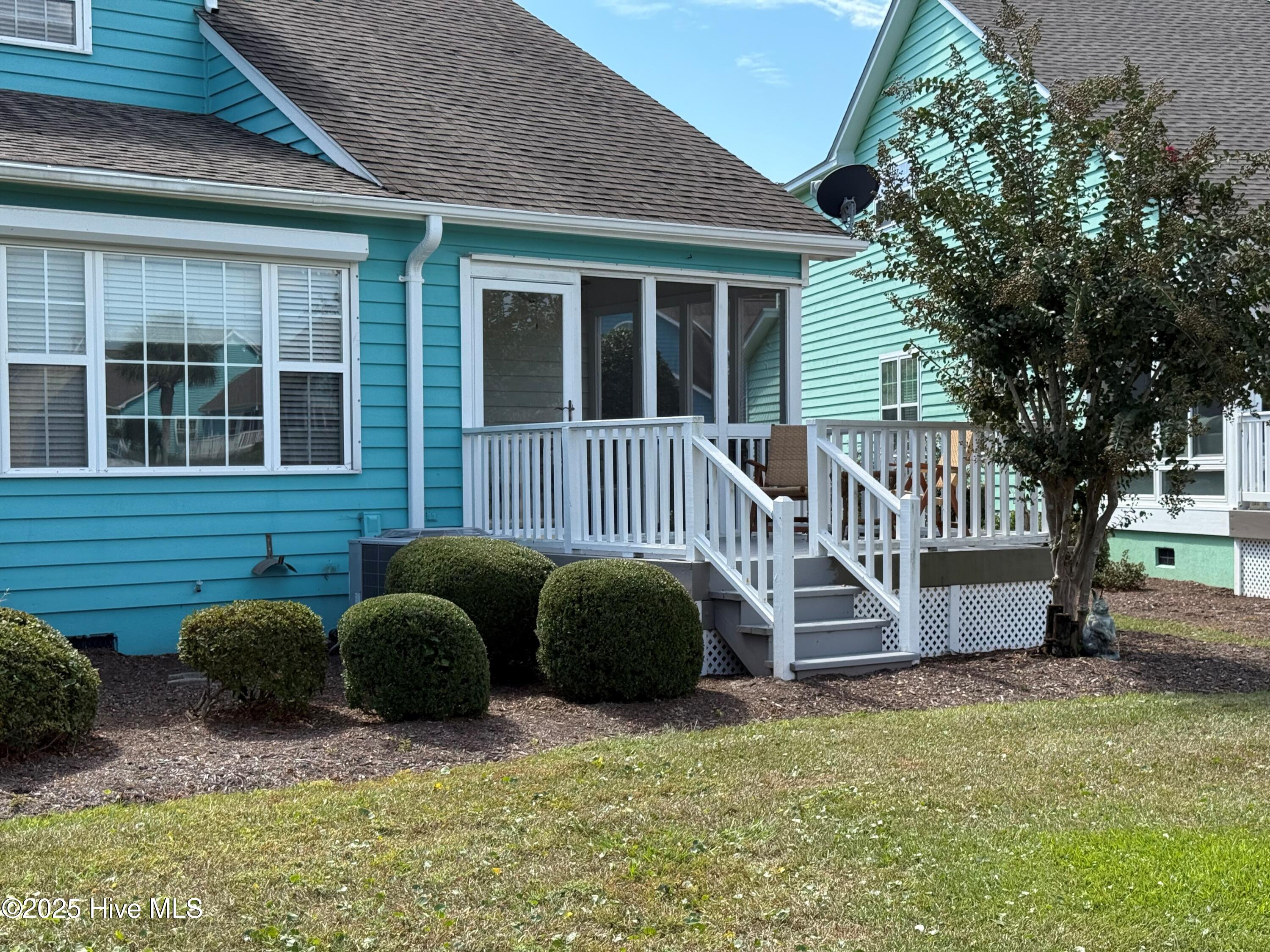 601 Sloop Pointe Lane Kure Beach, NC 28449 - Photo 28 of 41 Deck and Screened Porch