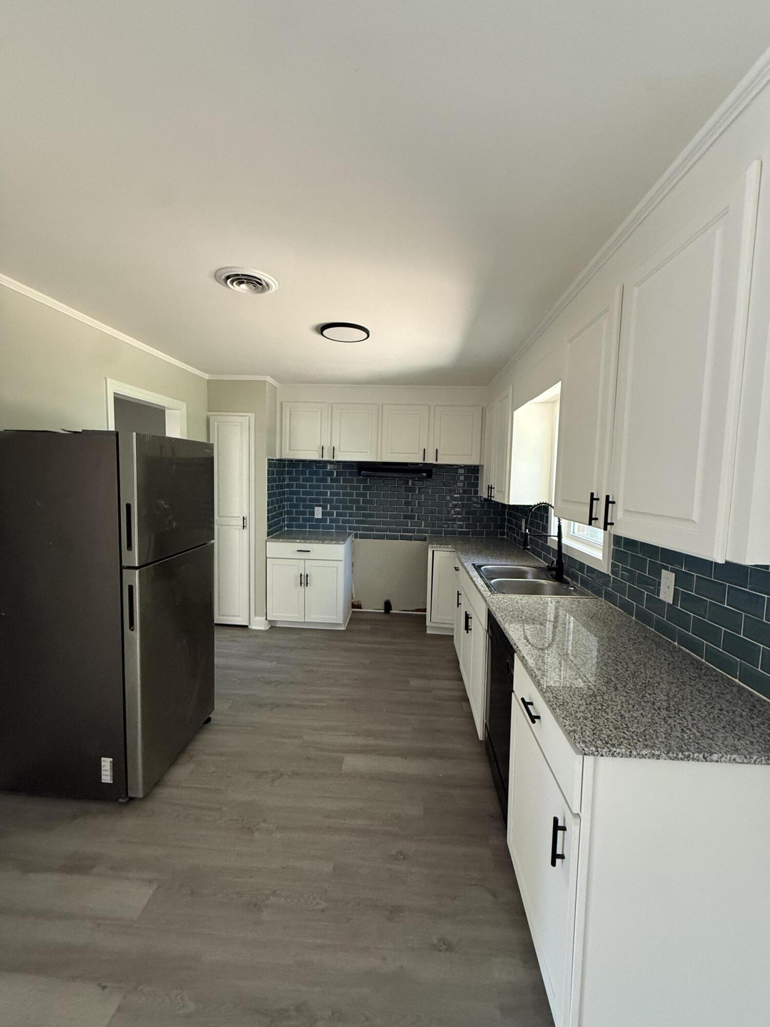 311 Lee Street Sumter, SC 29150 - Photo 13 of 35