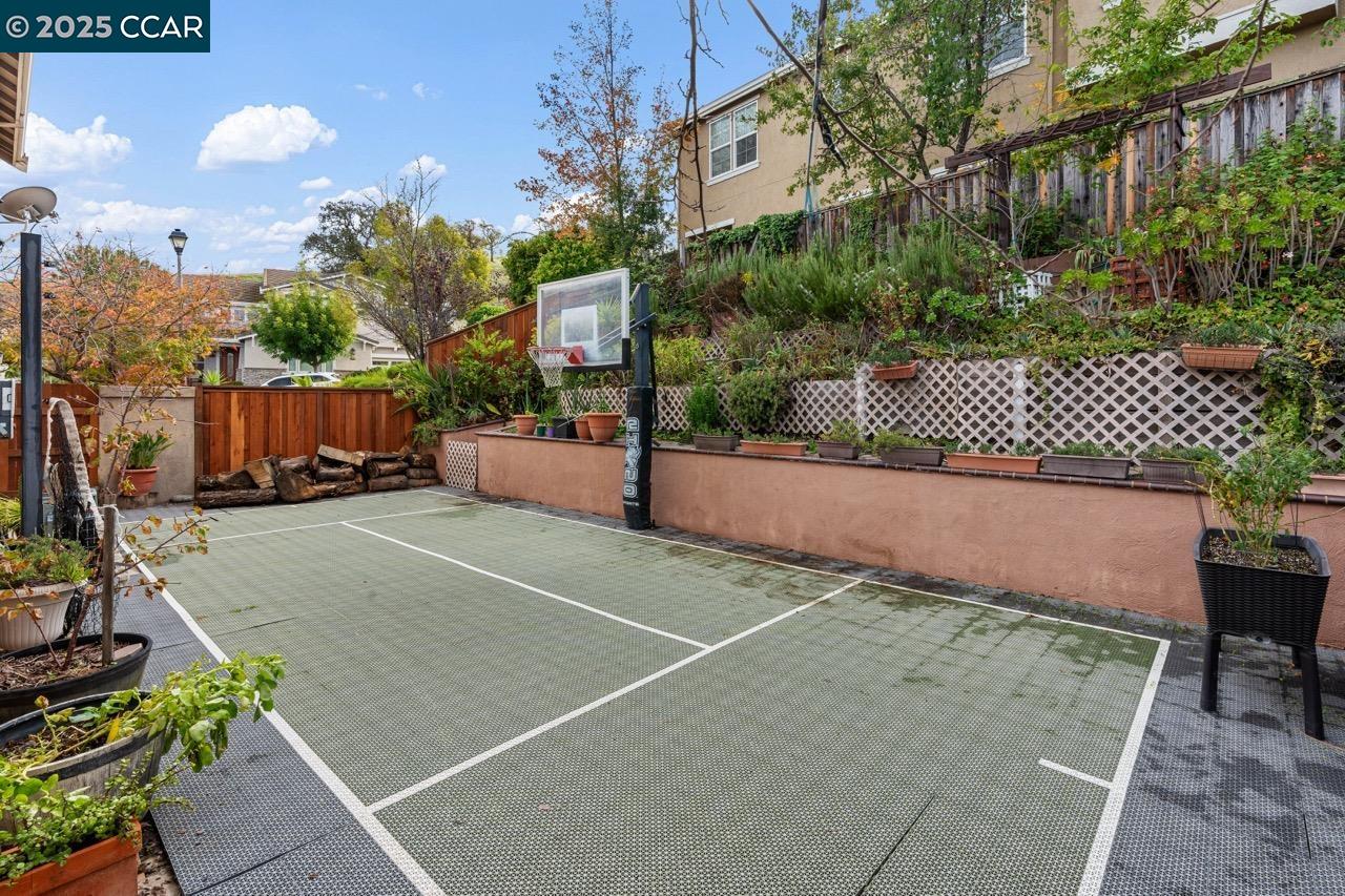995 Rosehedge Court Concord, CA 94521 - Photo 49 of 60