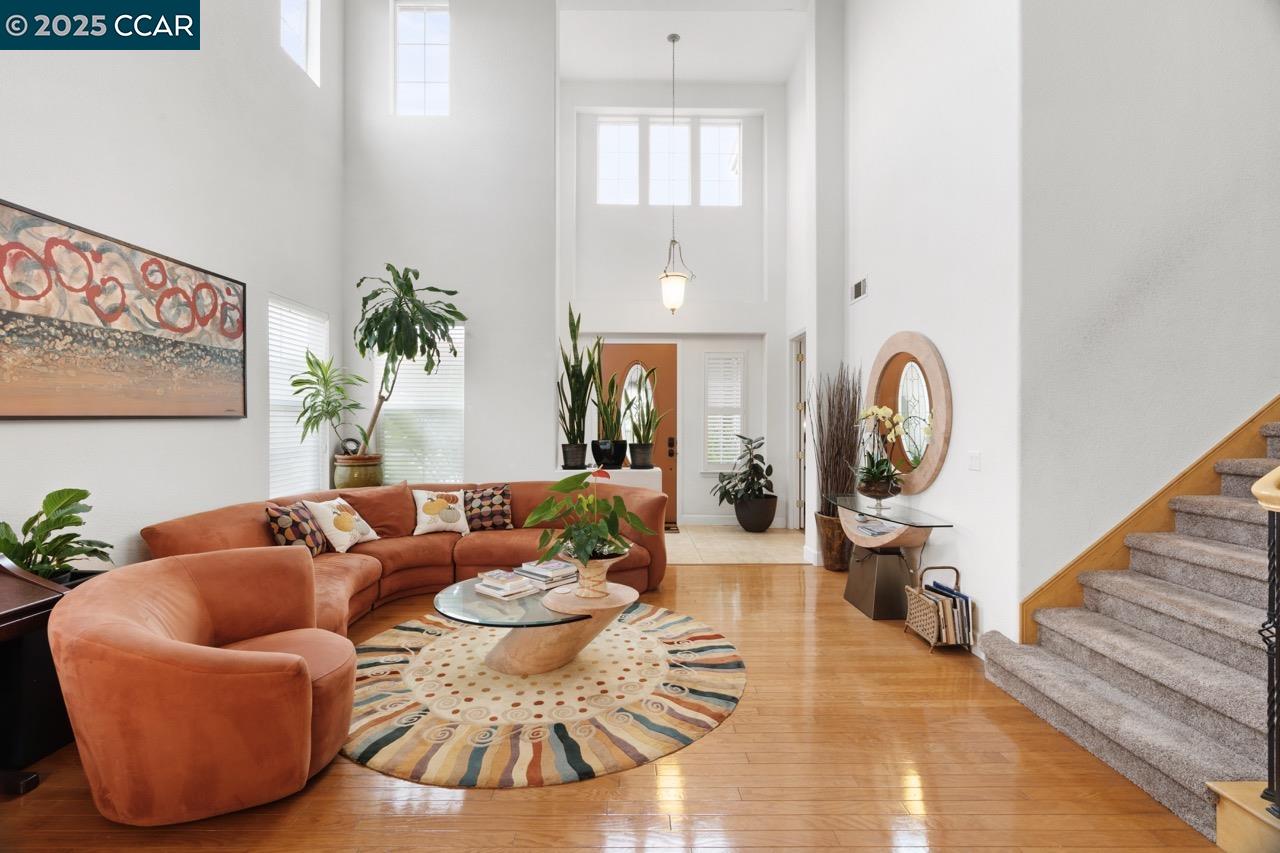 995 Rosehedge Court Concord, CA 94521 - Photo 9 of 60