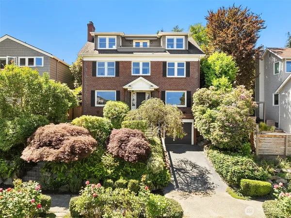 $2,350,000 | 4007 48th Avenue Northeast, Seattle, WA 98105