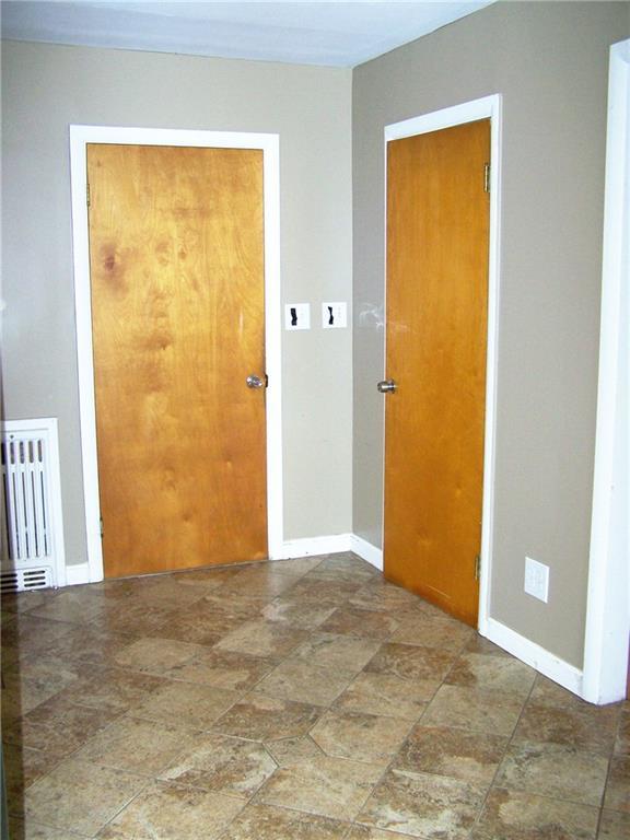 6 Smith Road Springvale, ME 04083 - Photo 12 of 15 Spacious entry area from garage.