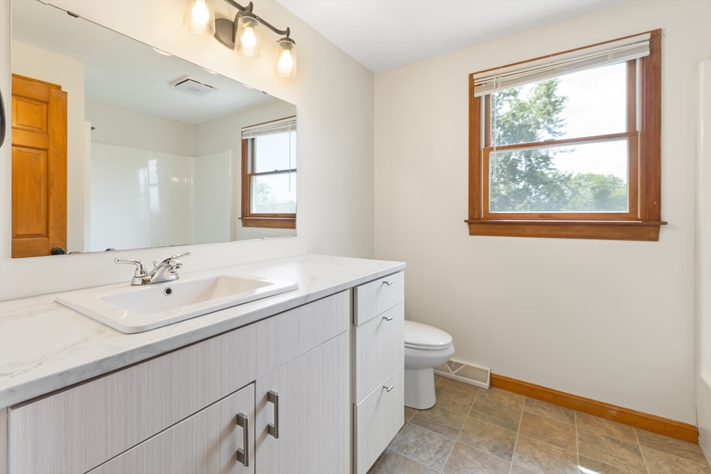 180 Great Road Littleton, MA 01460 - Photo 22 of 35 Gallery Image 22