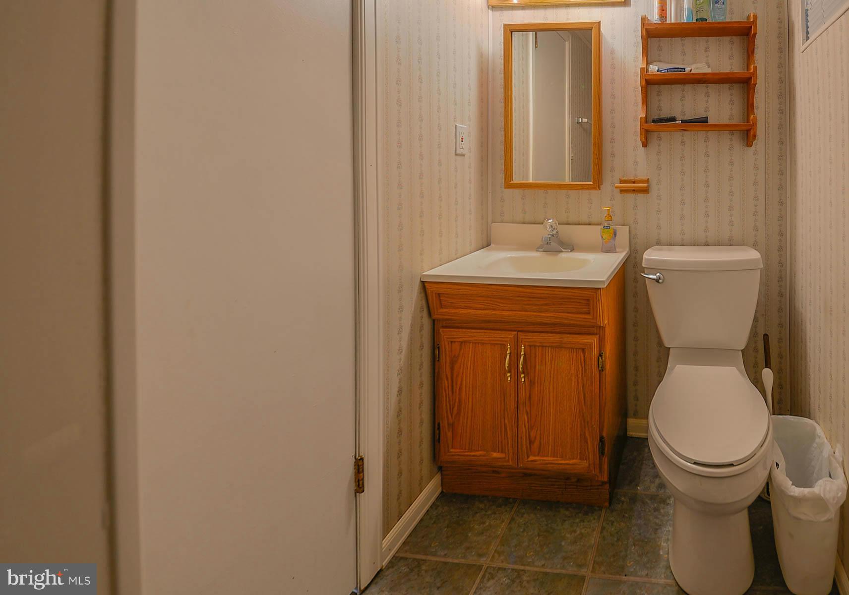 10212 Duvawn Place Silver Spring, MD 20902 - Photo 16 of 25 Bath