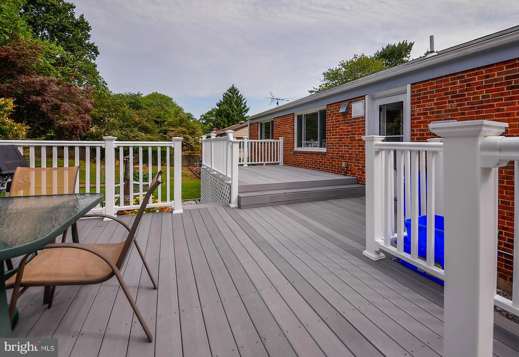 10212 Duvawn Place Silver Spring, MD 20902 - Photo 20 of 25 Exterior (Rear)