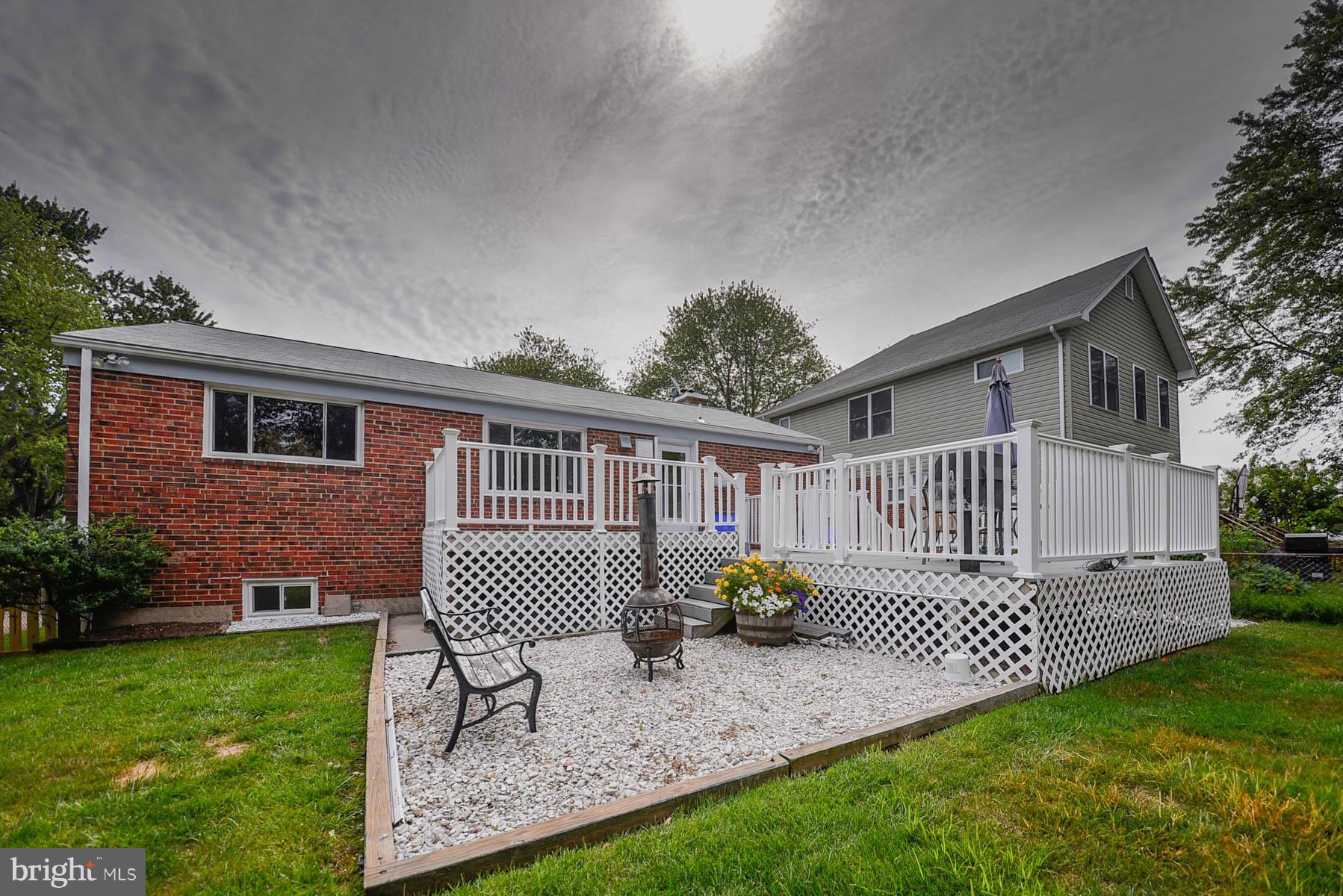 10212 Duvawn Place Silver Spring, MD 20902 - Photo 22 of 25 Exterior (Rear)
