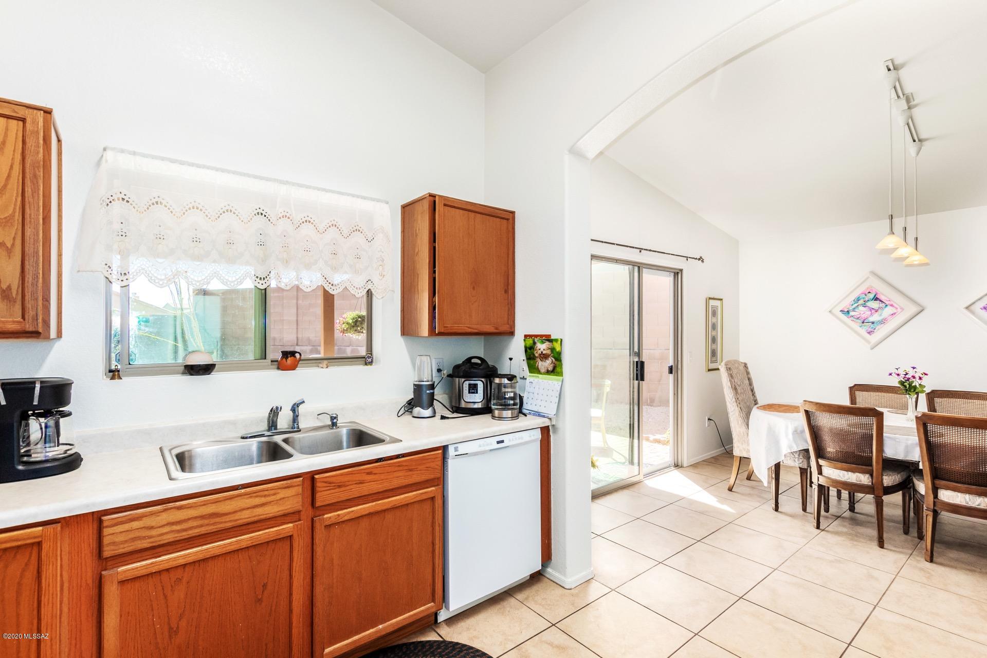 491 East Greg Rock Road Vail, AZ 85641 - Photo 14 of 41