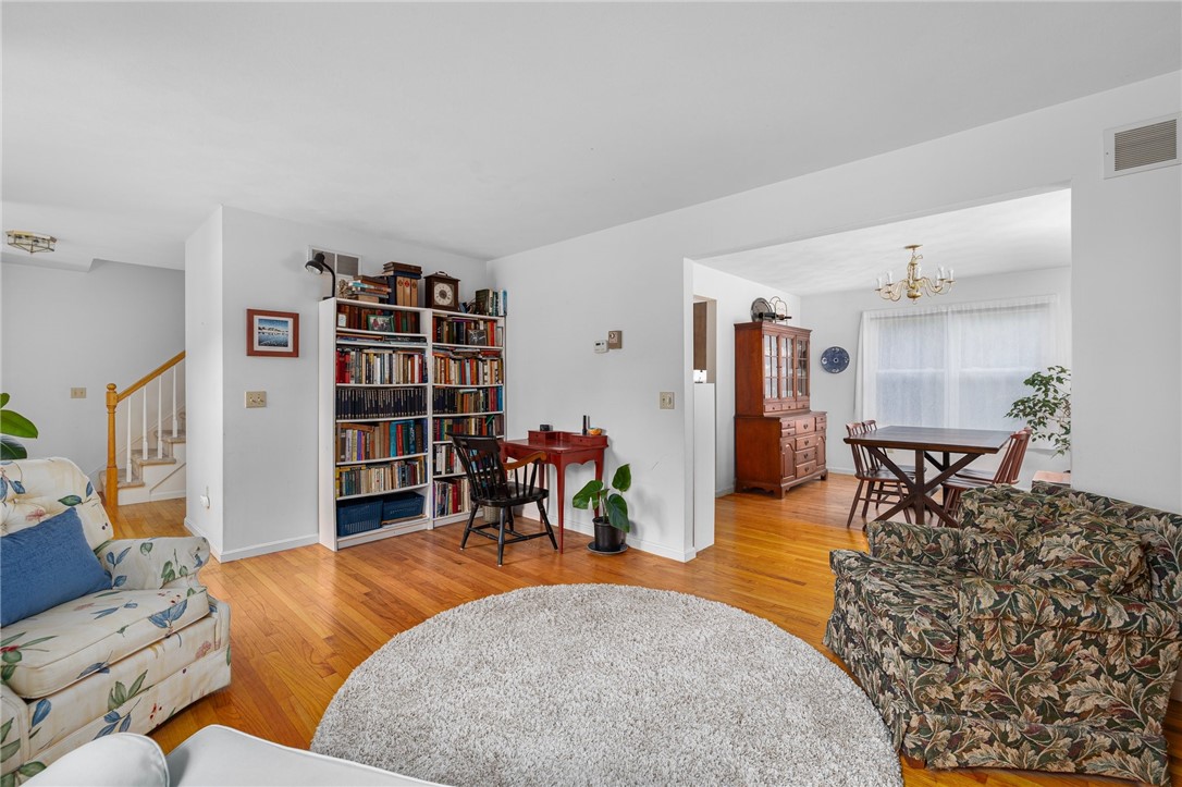 671 Chestnut Hill Road South Kingstown, RI 02879 - Photo 7 of 49 Gallery Image 7