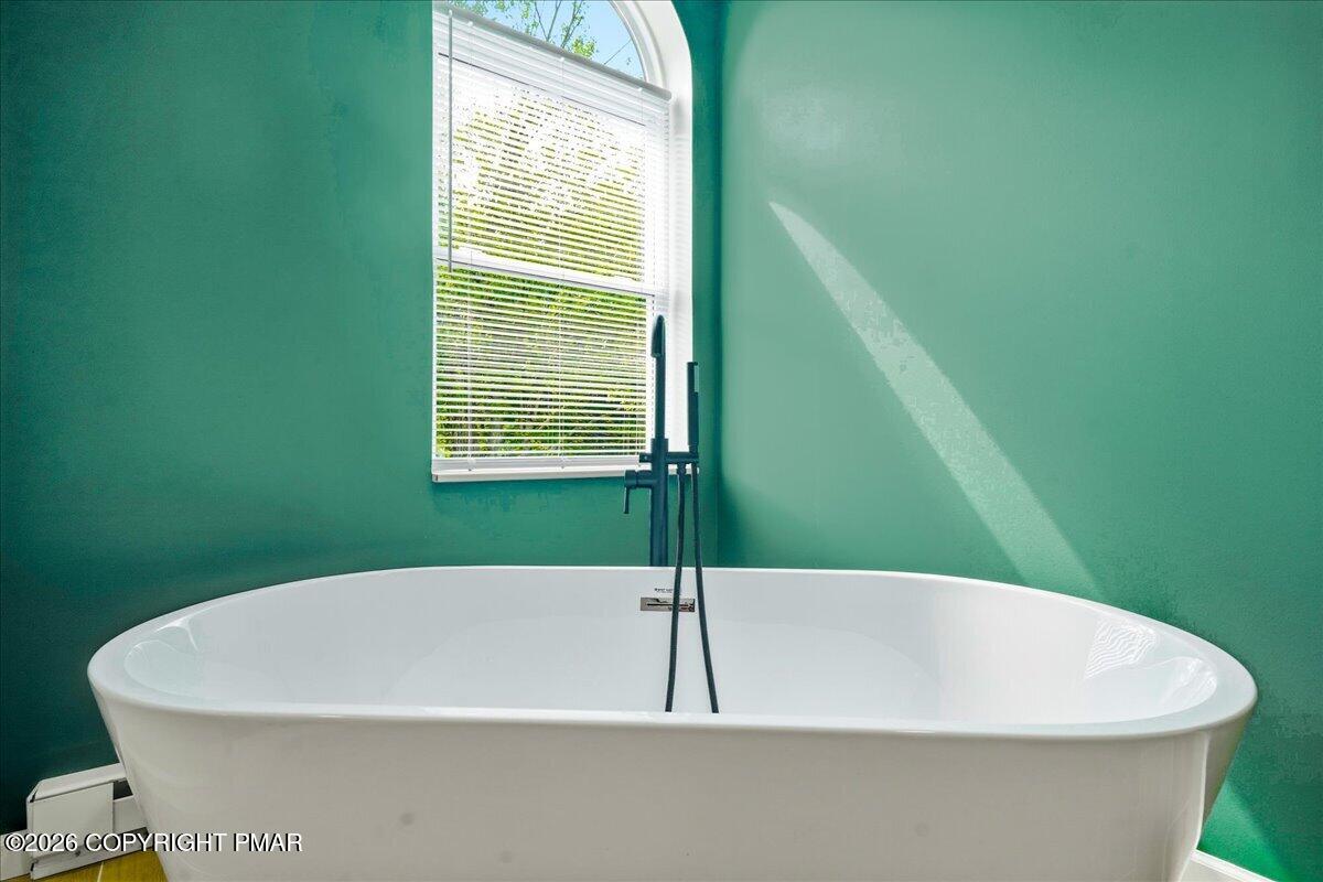 4116 Low Ridge Road Pocono Summit, PA 18346 - Photo 44 of 71 Master Free Standing Bath