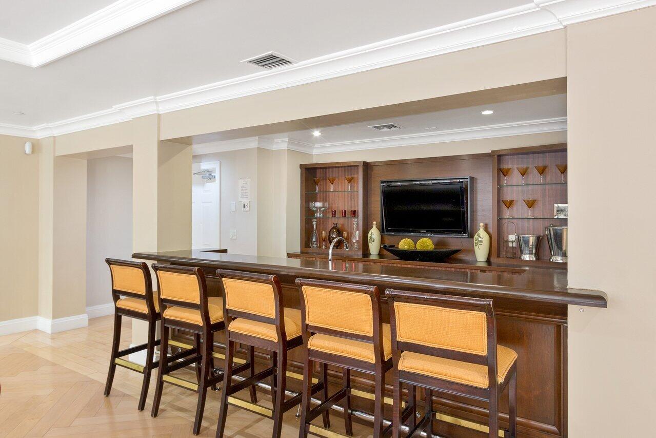 233 South Federal Highway, Unit UPH10 Boca Raton, FL 33432 - Photo 23 of 29 Club Room