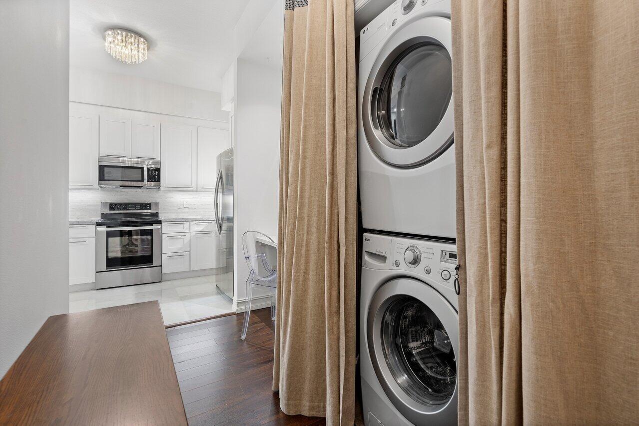 233 South Federal Highway, Unit UPH10 Boca Raton, FL 33432 - Photo 6 of 29 Laundry