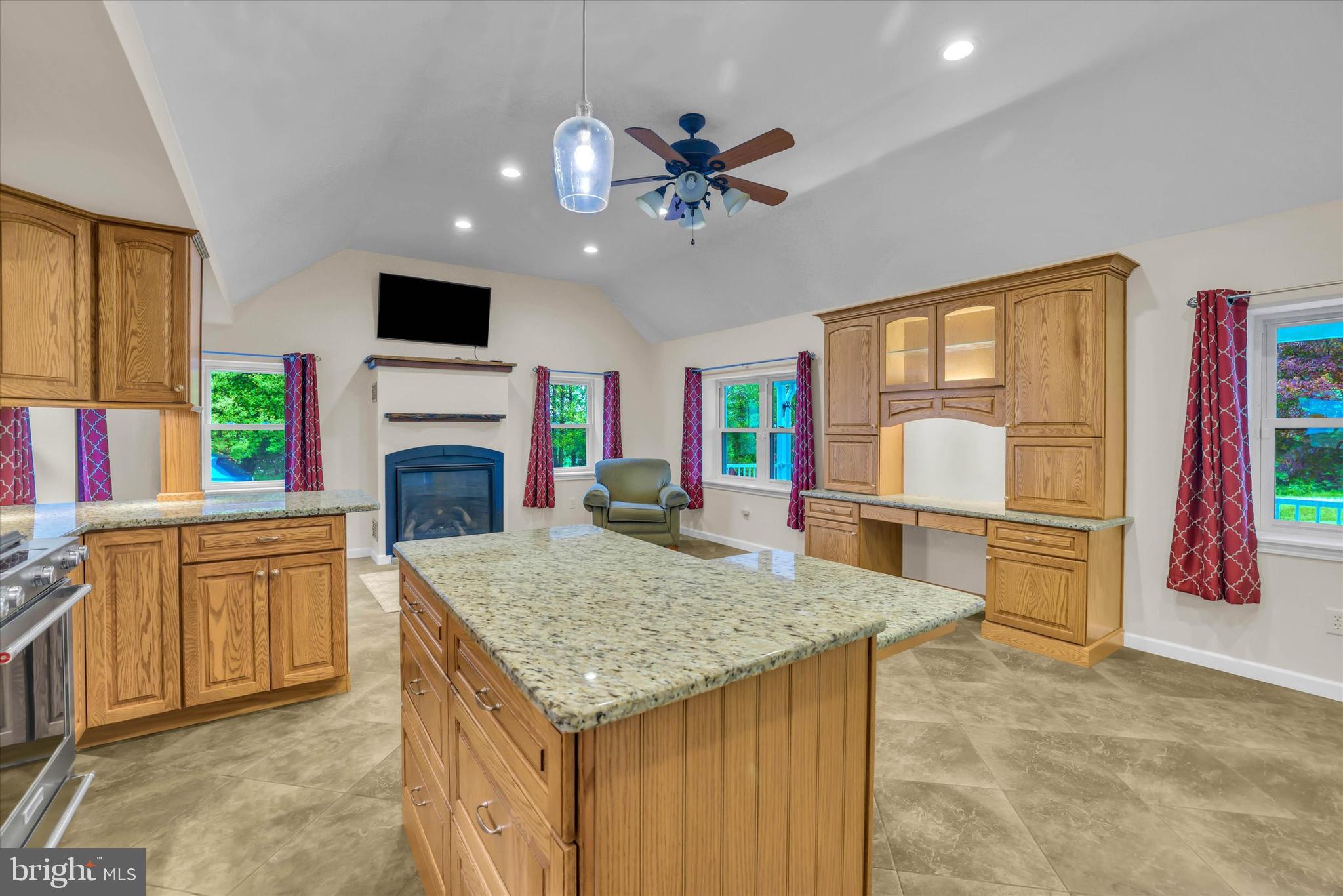 1014 North Bailey Road Coatesville, PA 19320 - Photo 6 of 33