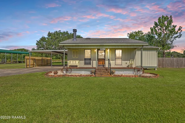 $235,000 | 217 Stelly Road, Carencro, LA 70520