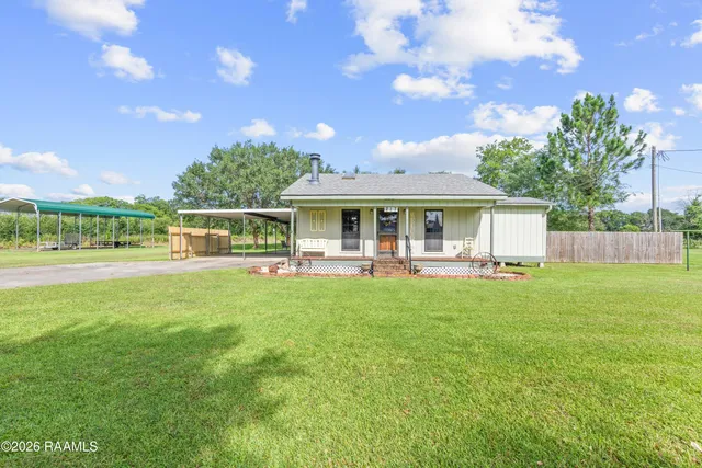 $235,000 | 217 Stelly Road, Carencro, LA 70520