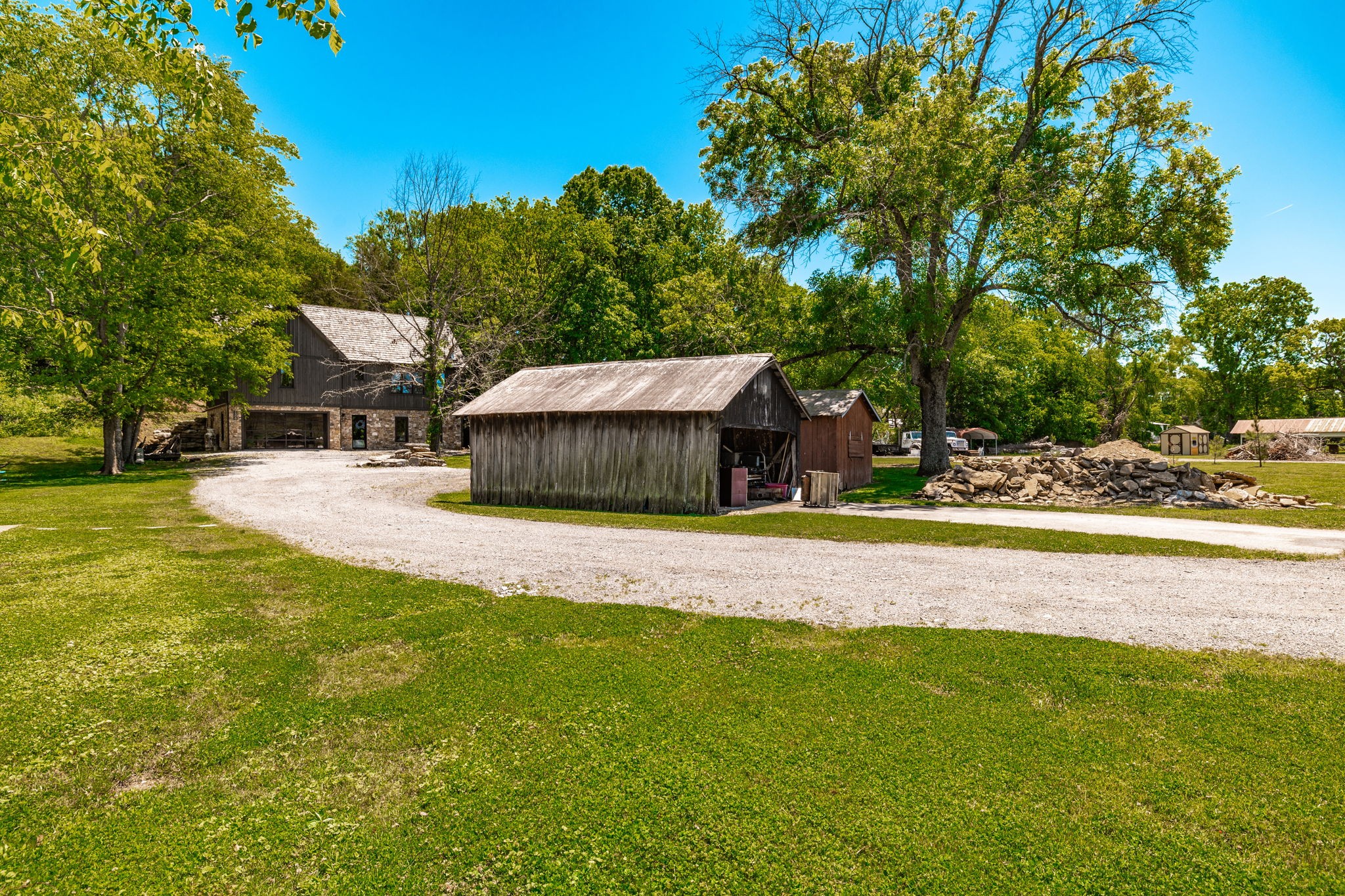 1506 Rock Springs Road Bethpage, TN 37022 - Photo 9 of 93