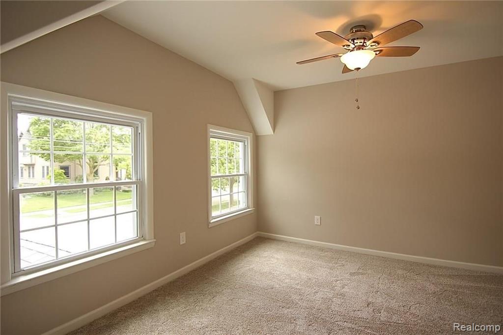 931 West 3rd Street Rochester, MI 48307 - Photo 55 of 62
