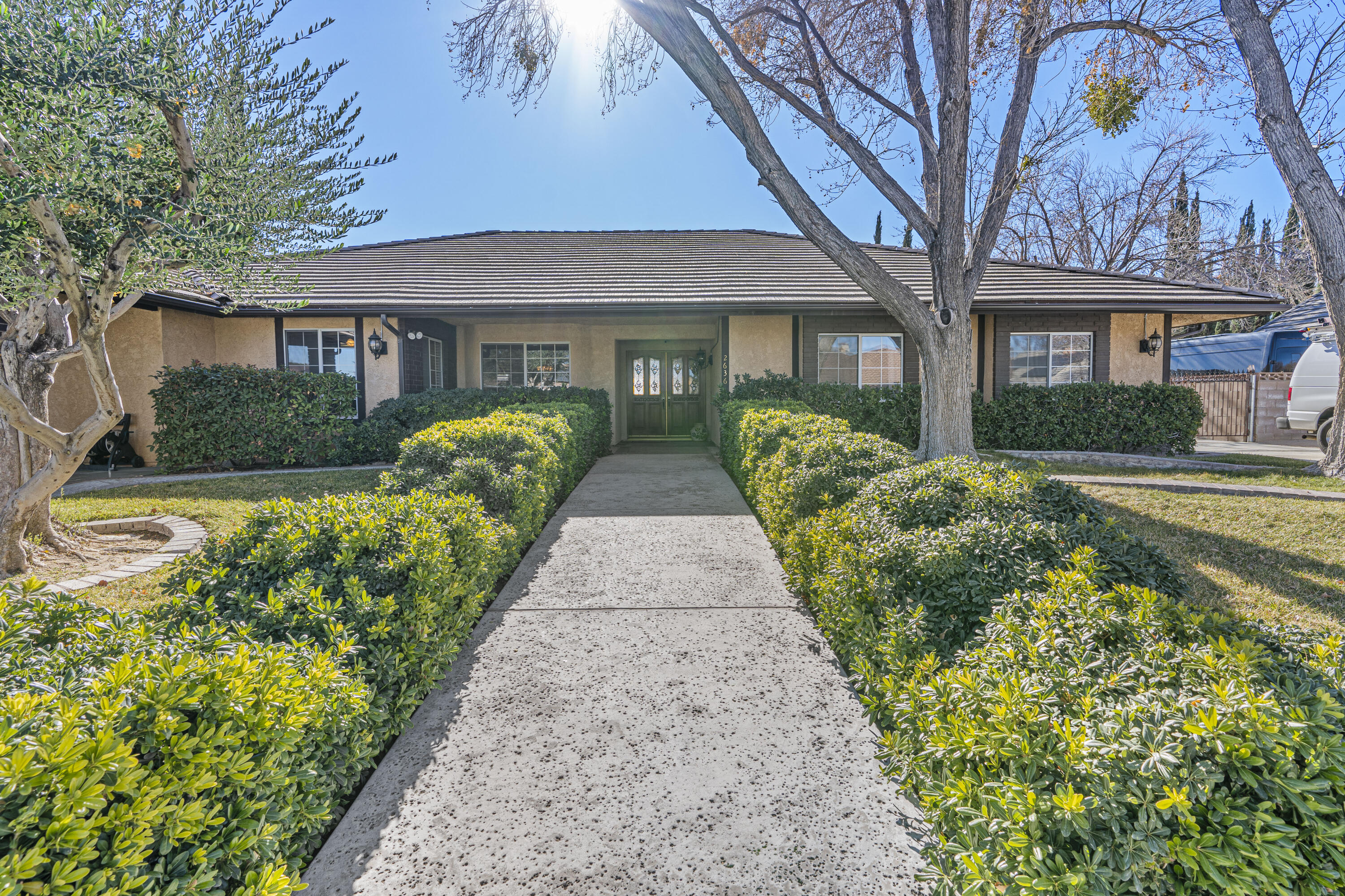 2636 Brentwood Drive Lancaster, CA 93536 - Photo 2 of 32 DSC01154