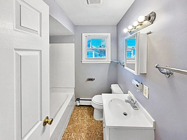 34 Marjorie Street Worcester, MA 01604 - Photo 11 of 27