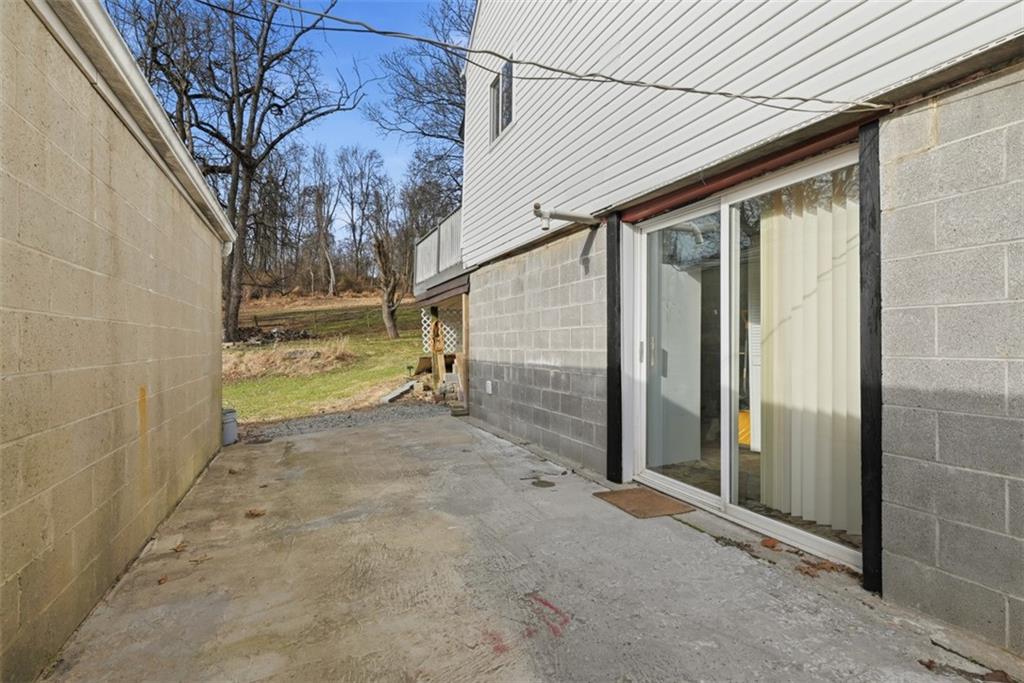 459 Francis Road Pittsburgh, PA 15239 - Photo 39 of 44 Gallery Image 39