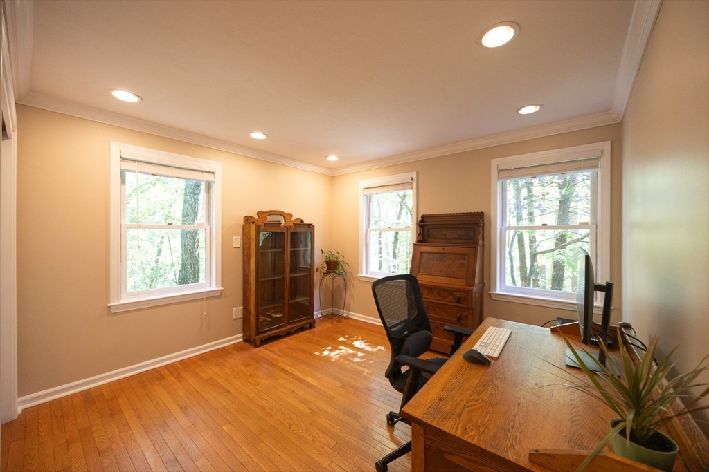 13 Valleywood Road Hopkinton, MA 01748 - Photo 16 of 40 Gallery Image 16