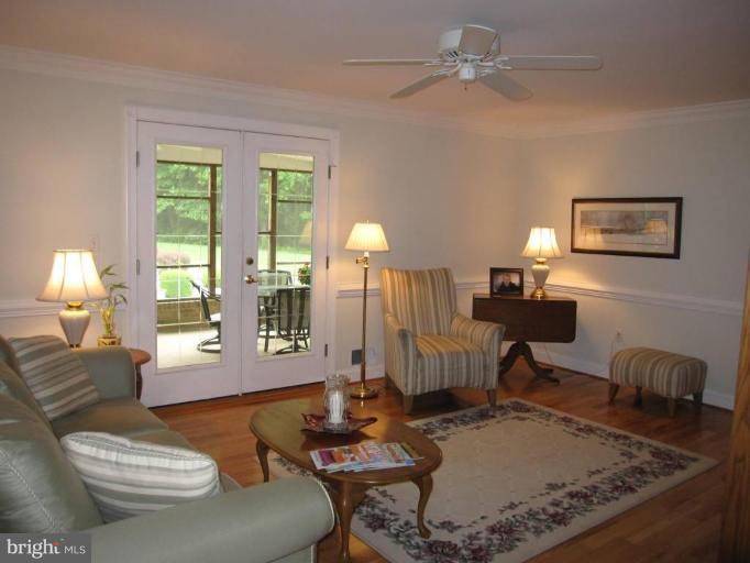 540 West Mount Harmony Road Owings, MD 20736 - Photo 9 of 27 Family Room