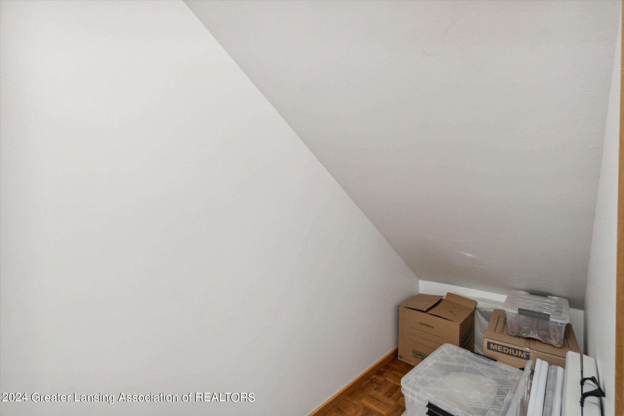 12684 Upton Road Bath, MI 48808 - Photo 29 of 68 29-12684-Upton-Rd-Bath-Twp-MI-48808-Wind