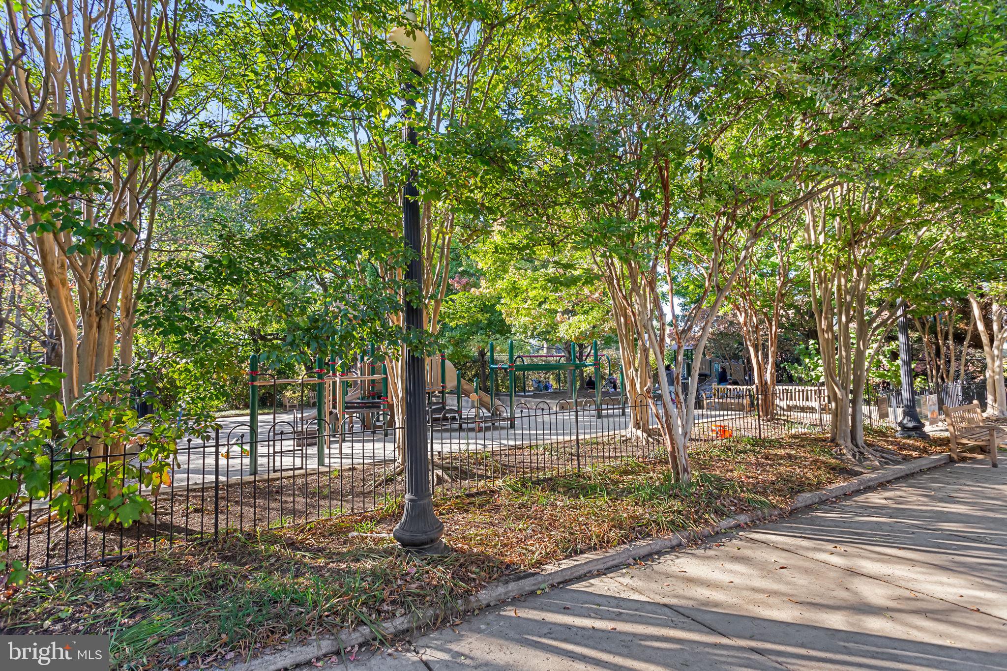 1901 Columbia Road Northwest, Unit 601 Washington, DC 20009 - Photo 14 of 15
