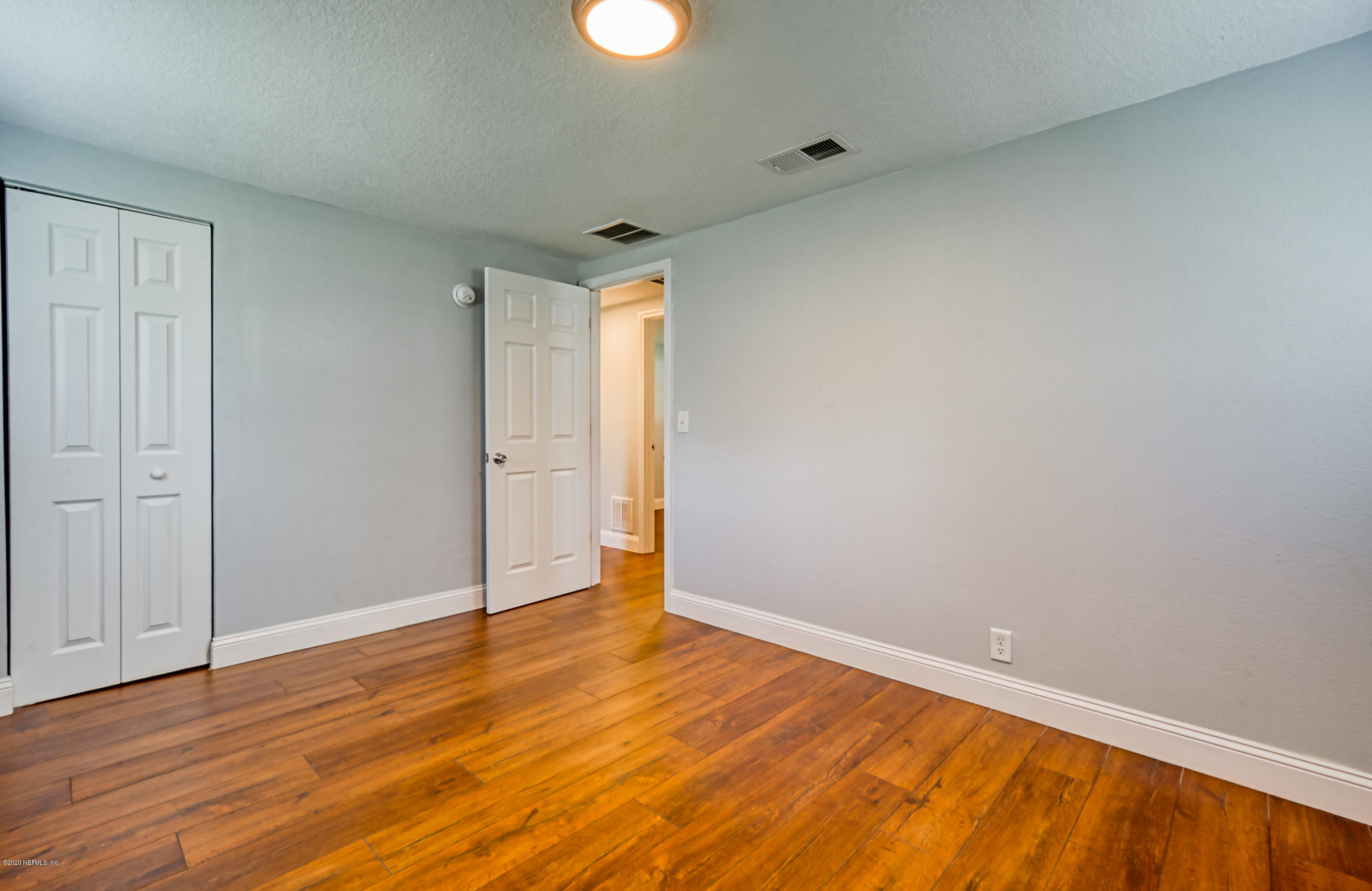 12054 Pulaski Road Jacksonville, FL 32218 - Photo 20 of 29 904RealEstatePhotography.com-12