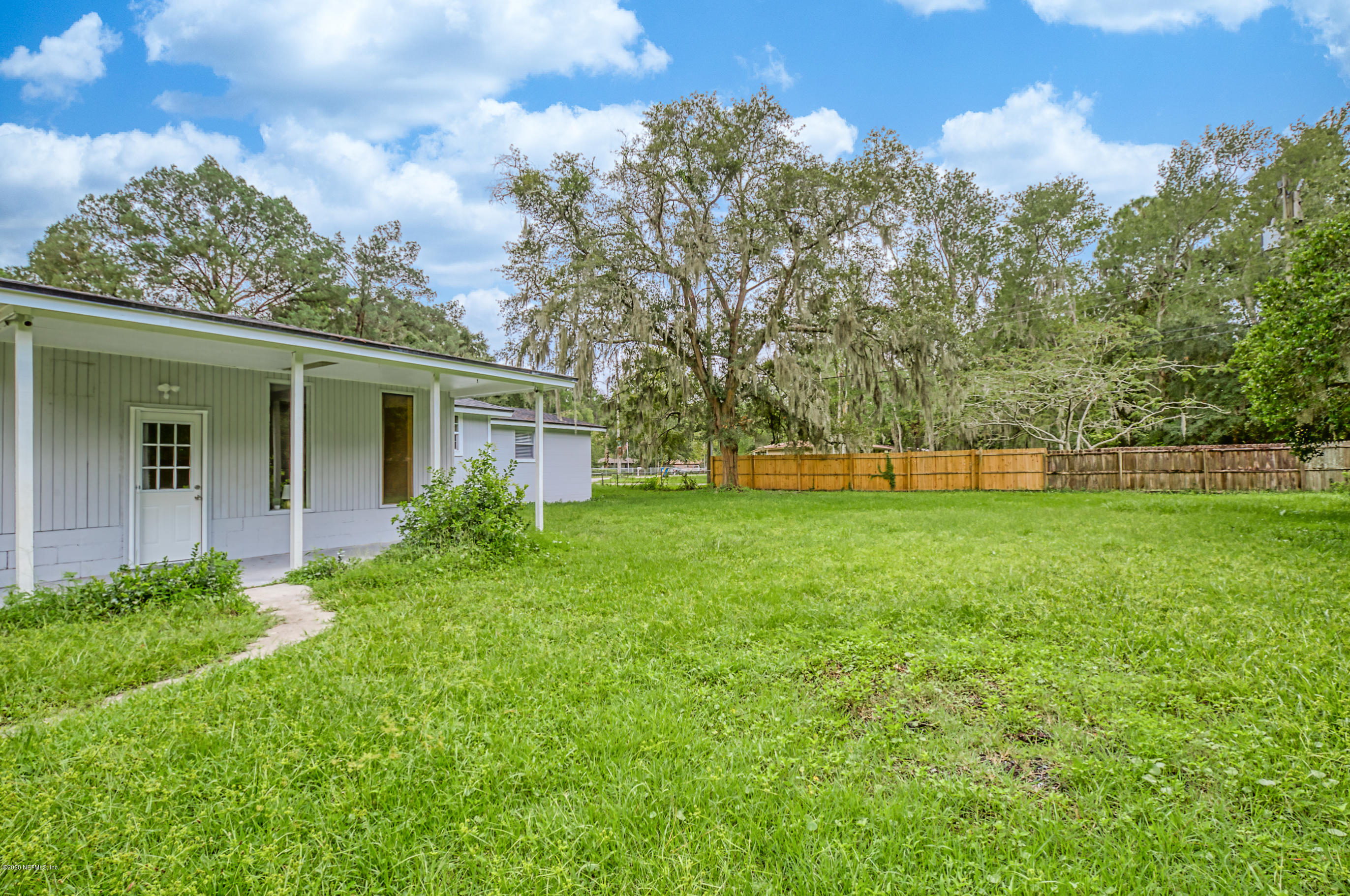 12054 Pulaski Road Jacksonville, FL 32218 - Photo 26 of 29 904RealEstatePhotography.com-33