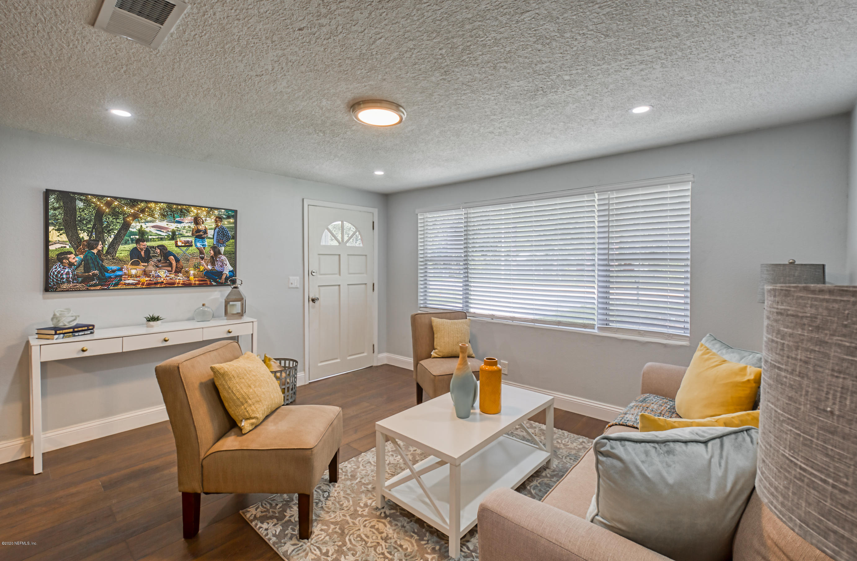 12054 Pulaski Road Jacksonville, FL 32218 - Photo 9 of 29 904RealEstatePhotography.com-6