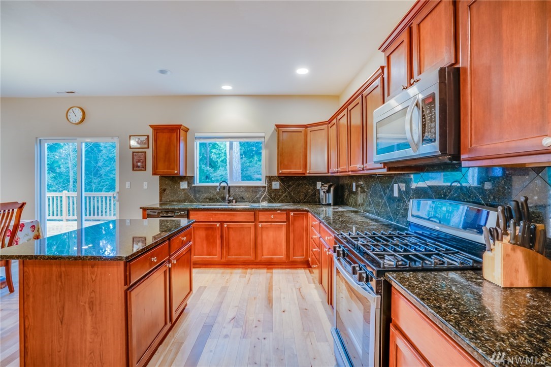4142 240 Place Southeast, Unit 10 Bothell, WA 98021 - Photo 3 of 19