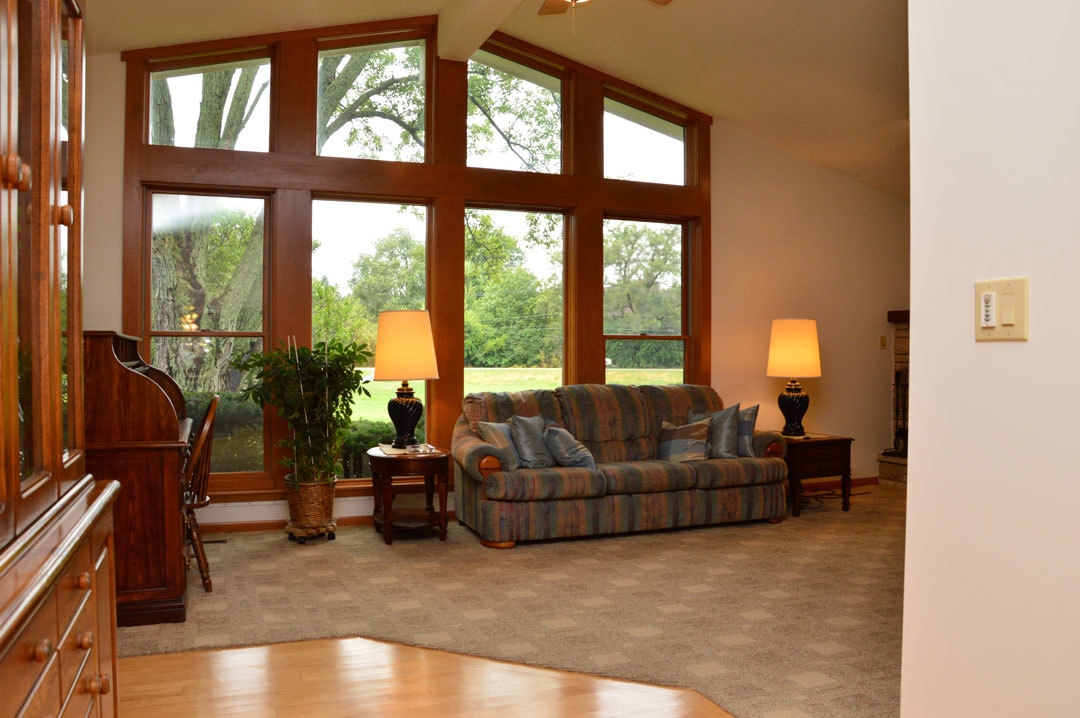 7N201 Stevens Road St. Charles, IL 60175 - Photo 3 of 58 a living room with furniture and a large window