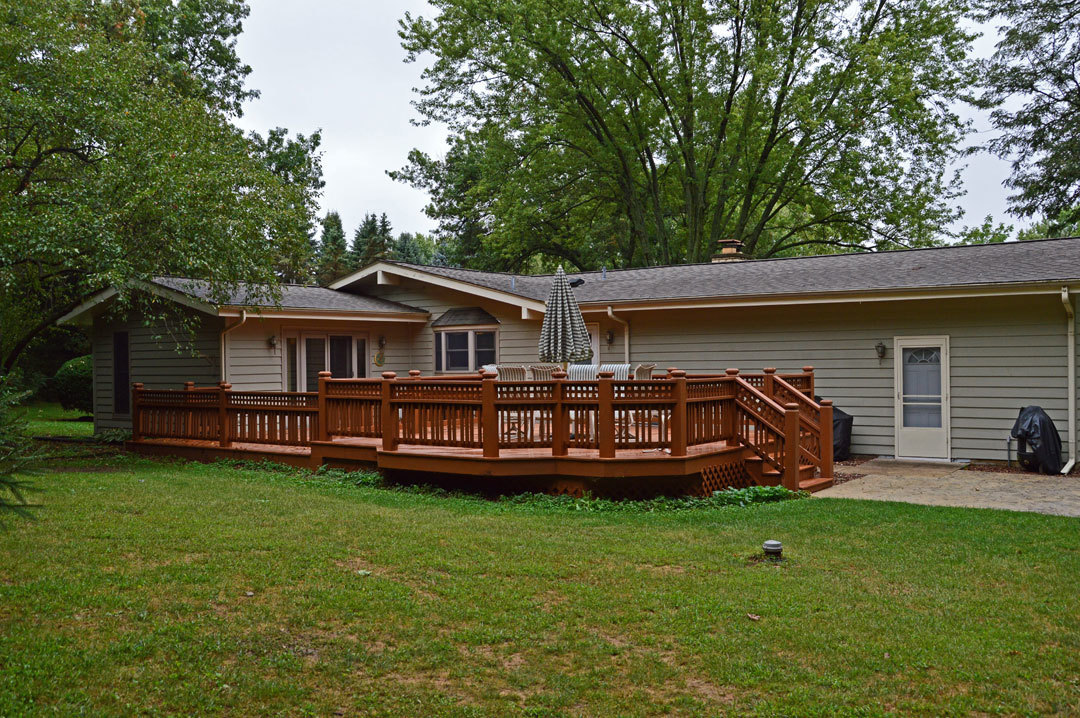 7N201 Stevens Road St. Charles, IL 60175 - Photo 41 of 58 a view of a house with backyard and porch