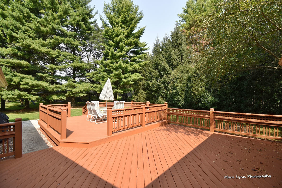 7N201 Stevens Road St. Charles, IL 60175 - Photo 57 of 58 a outdoor view with a sitting space