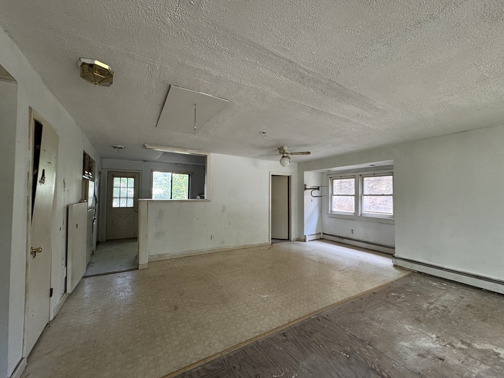 744 Boston Road Billerica, MA 01821 - Photo 14 of 26