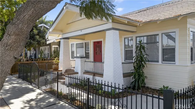 $775,000 | 521 Olive Avenue, Long Beach, CA 90802