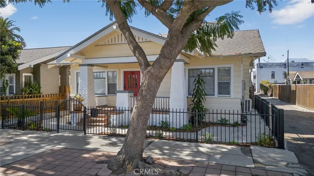 $775,000 | 521 Olive Avenue, Long Beach, CA 90802