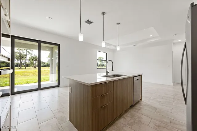 $319,900 | 5017 West Hummingbird Drive, LaBelle, FL 33935