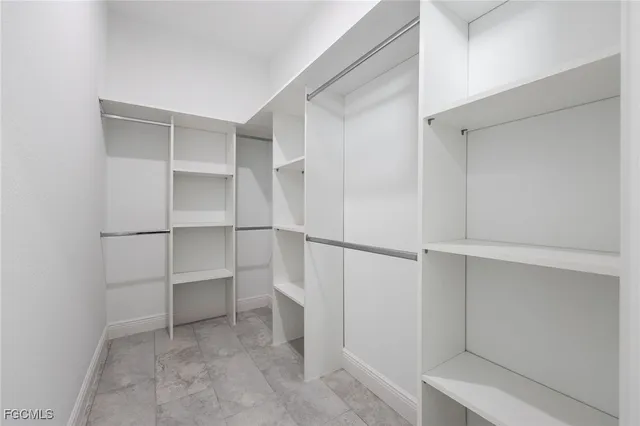 $319,900 | 5017 West Hummingbird Drive, LaBelle, FL 33935