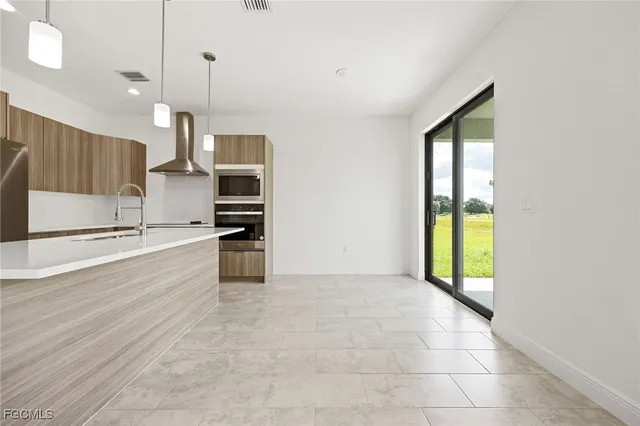 $319,900 | 5017 West Hummingbird Drive, LaBelle, FL 33935