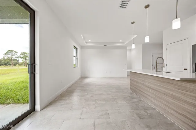 $319,900 | 5017 West Hummingbird Drive, LaBelle, FL 33935