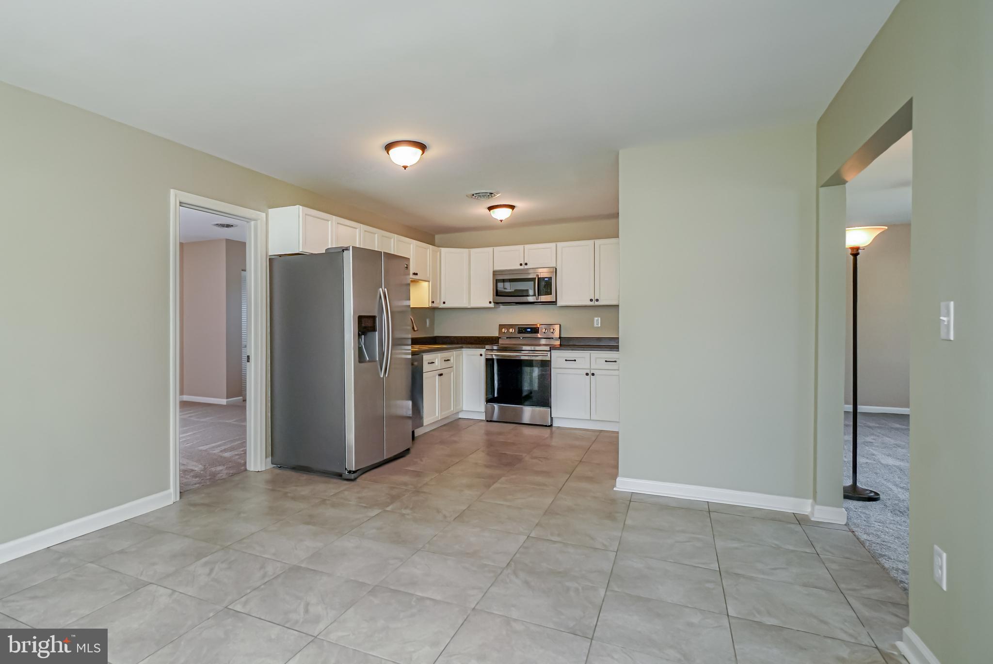 3 Manor Road Elkton, MD 21921 - Photo 22 of 28 Kitchen w/ceramic floors.